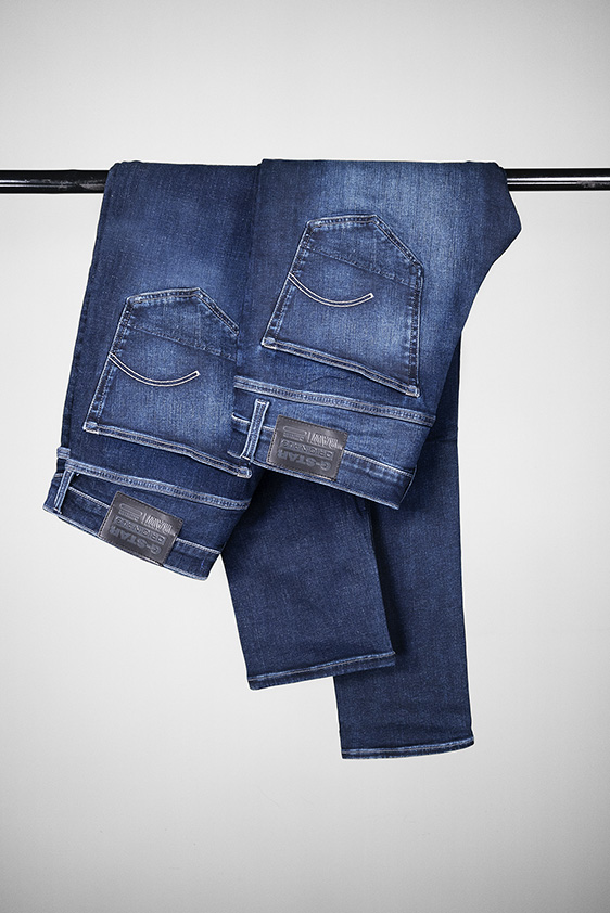 Jeans hangend, juiste pasvorm kiezen
